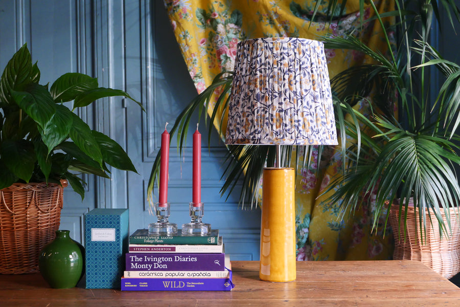 Lámpara de mesa M - mod. Yellow & Plisado azul