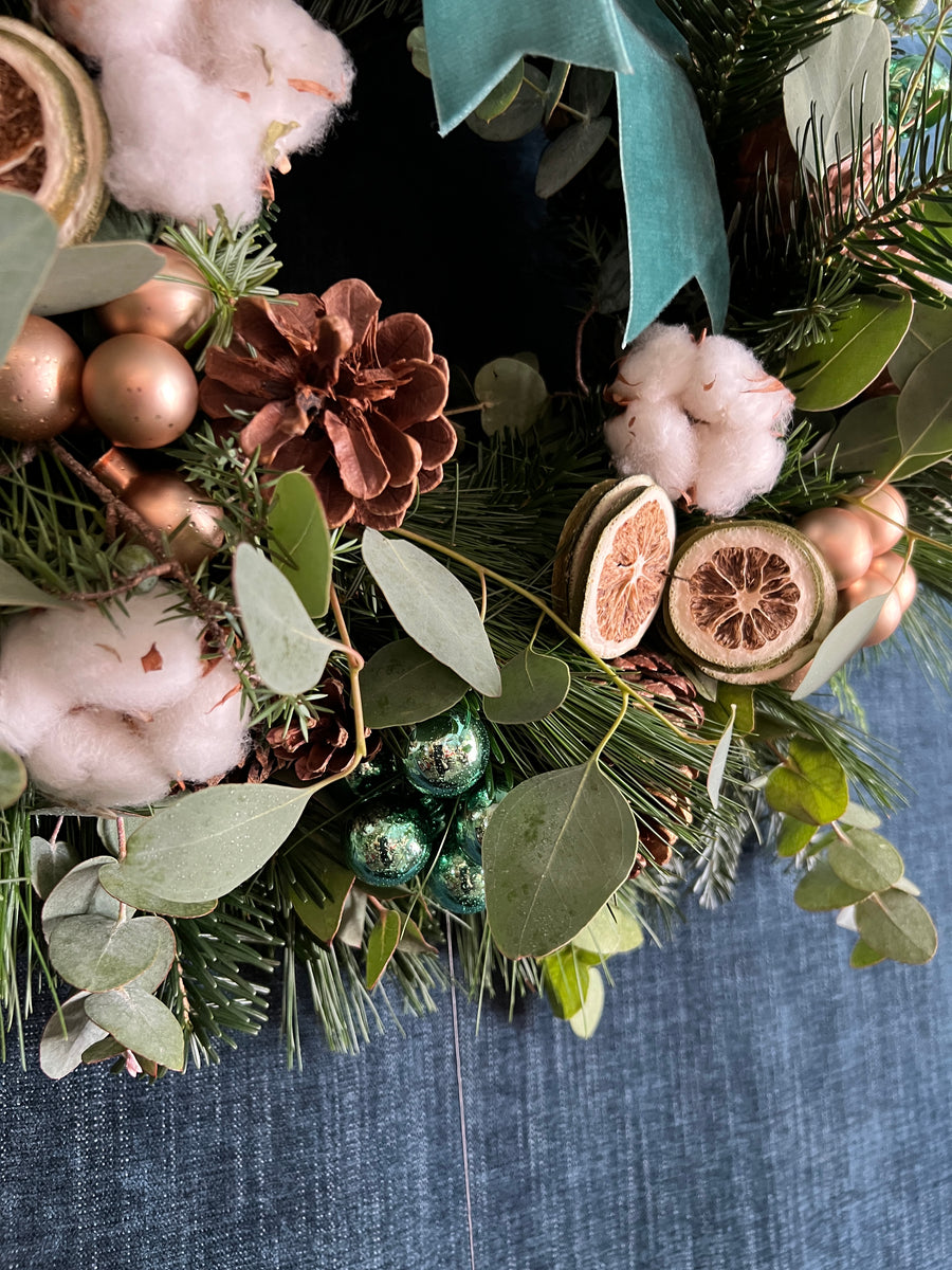 Corona de Navidad Natural "Verdes & Algodón"- M