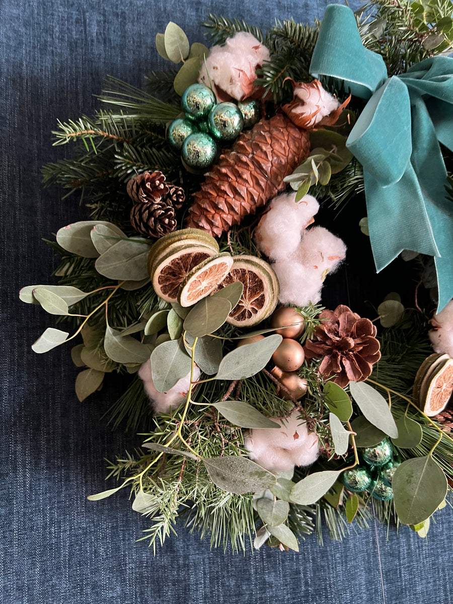 Corona de Navidad Natural "Verdes & Algodón"- M