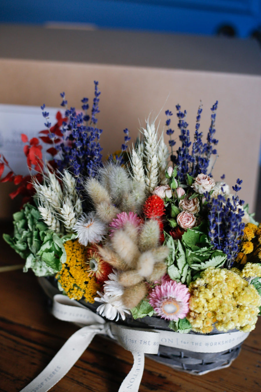 cesta-flores-secas-regalo-adorno-decoración-mesa-sally-hambleton-talla-s-05