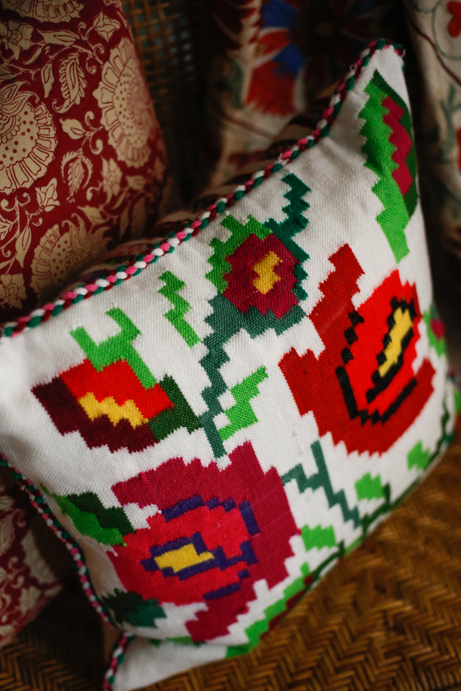 Almohadón Extremeño tejido a mano - Blanco II