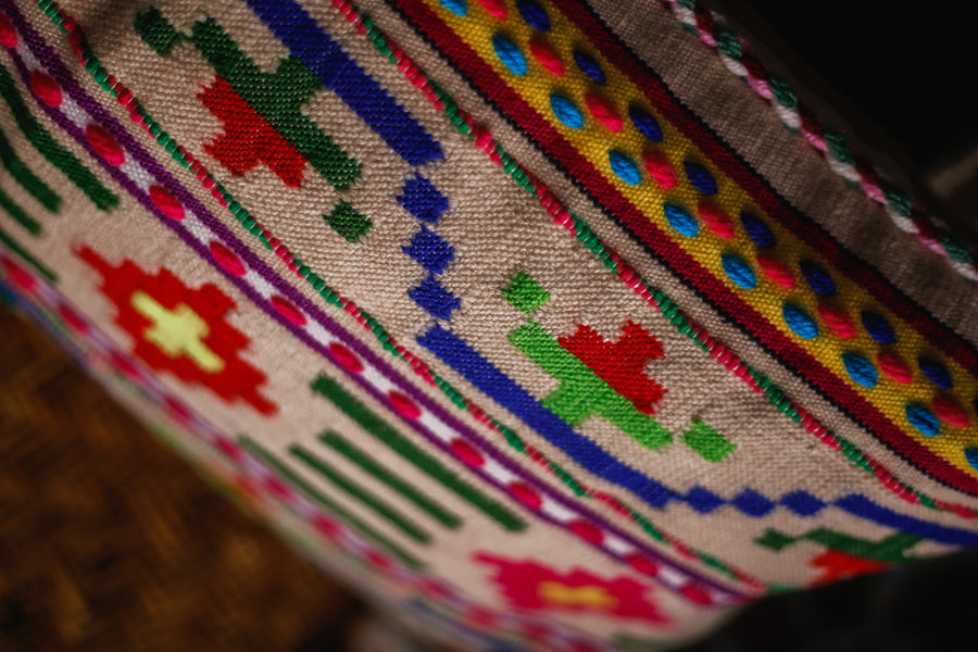 Almohadón Extremeño tejido a mano – Beige II