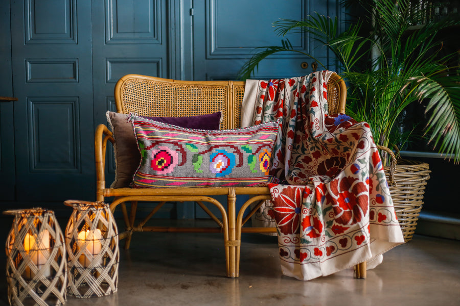 Almohadón Extremeño tejido a mano – Gris