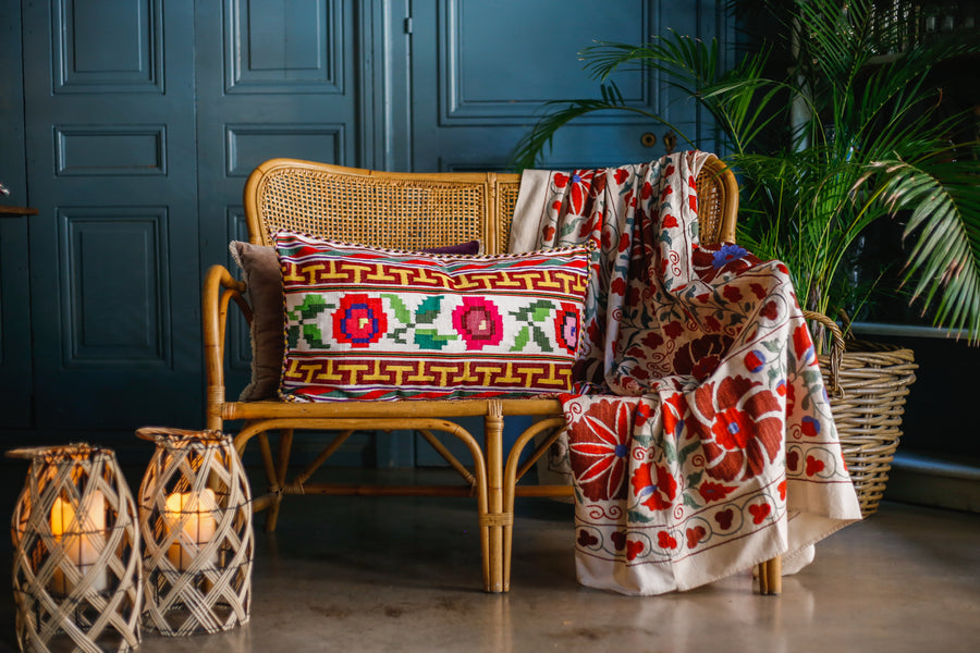 Almohadón Extremeño tejido a mano – Blanco I