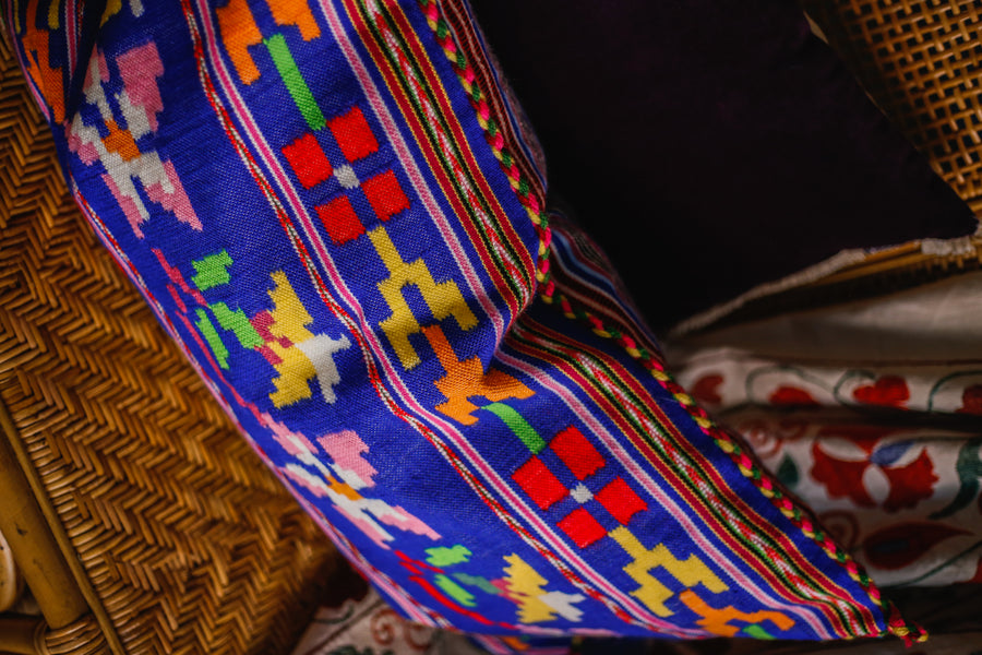 Almohadón Extremeño tejido a mano – Azul