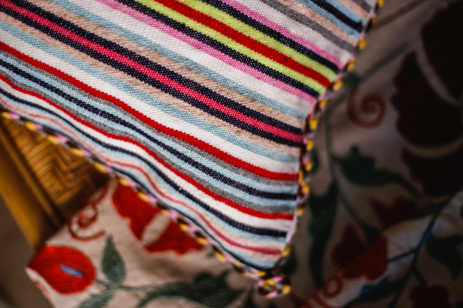 Almohadón Extremeño tejido a mano – Blanco I