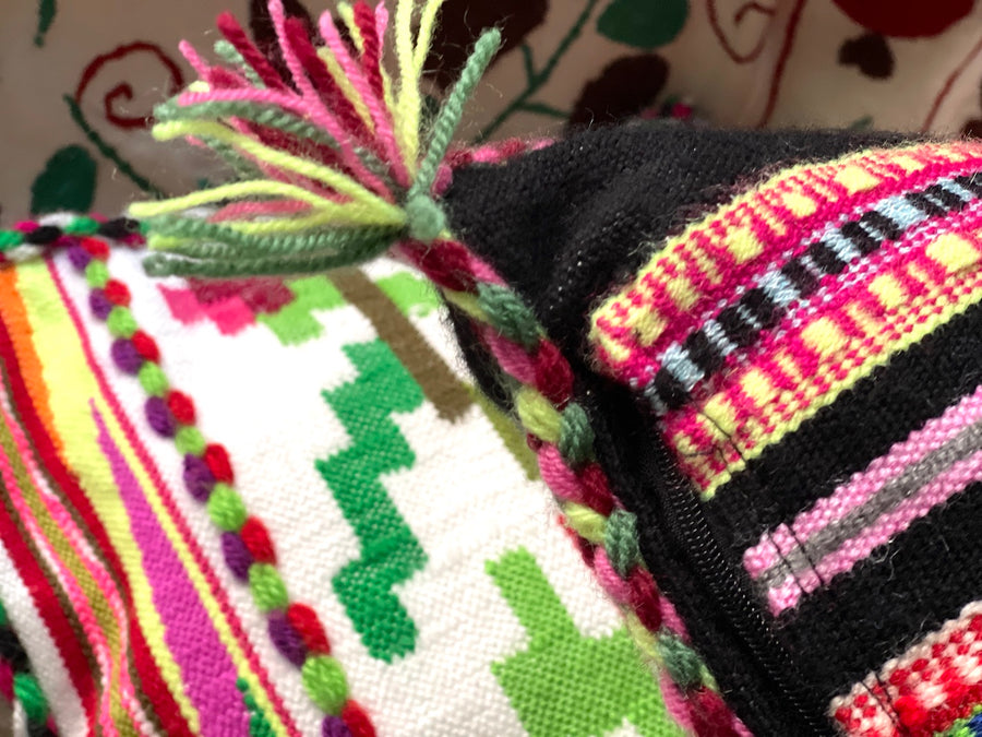 Almohadón Extremeño tejido a mano - Negro - I