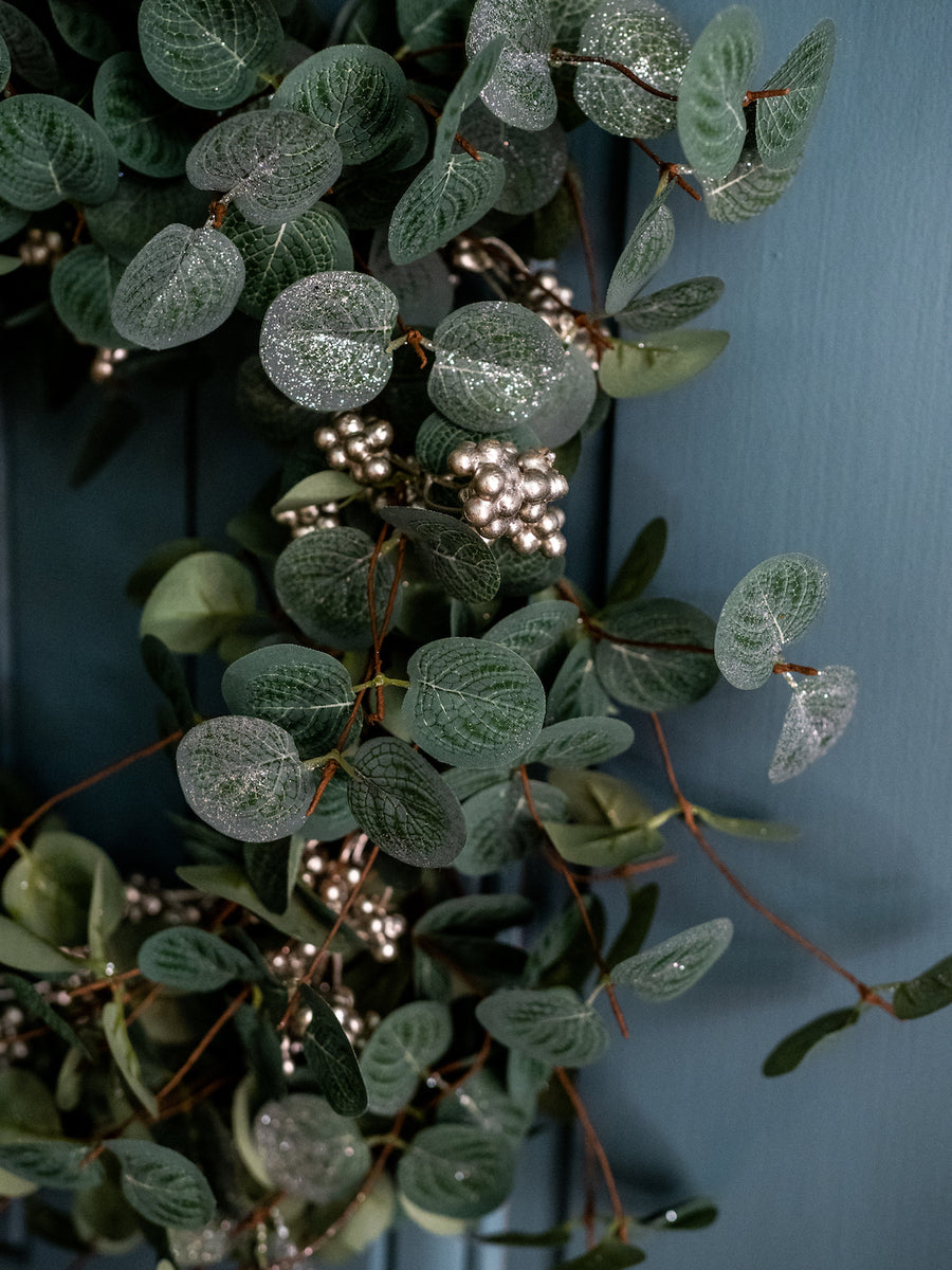 Corona artificial de eucalipto